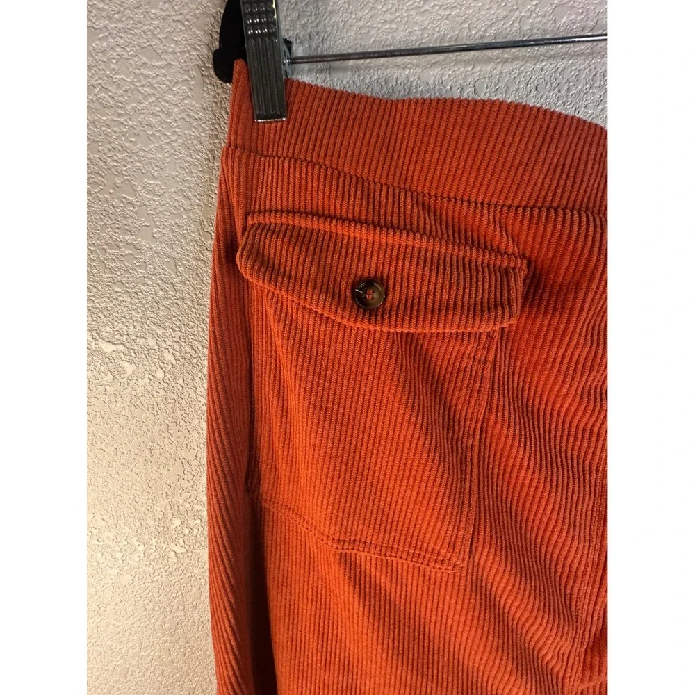 HALARA corduroy skirt
